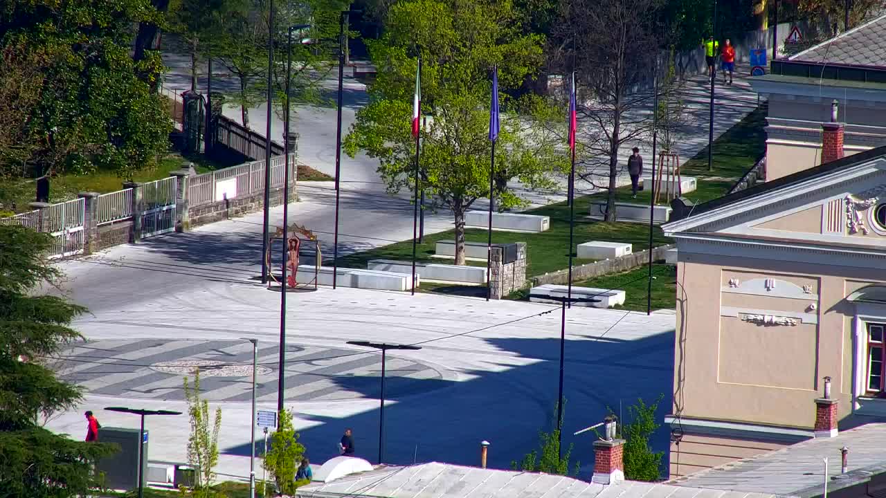 Nova Gorica e Gorizia: Panorama Mozzafiato dal Convento Francescano di Castagnevizza