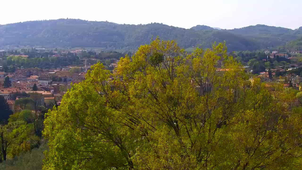 Nova Gorica y Gorizia: Impresionantes Vistas desde el Monasterio Franciscano de Kostanjevica