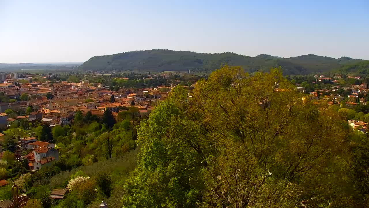 Nova Gorica und Görz: Atemberaubende Aussicht vom Franziskanerkloster Kostanjevica
