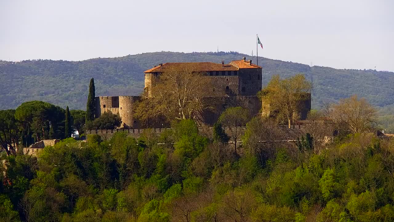 Nova Gorica in Gorica: Čudovit Razgled iz Frančiškanskega Samostana Kostanjevica