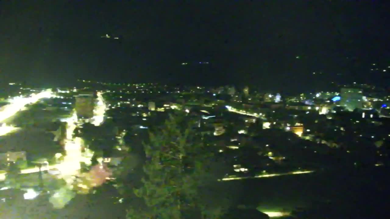 Nova Gorica e Gorizia: Panorama Mozzafiato dal Convento Francescano di Castagnevizza