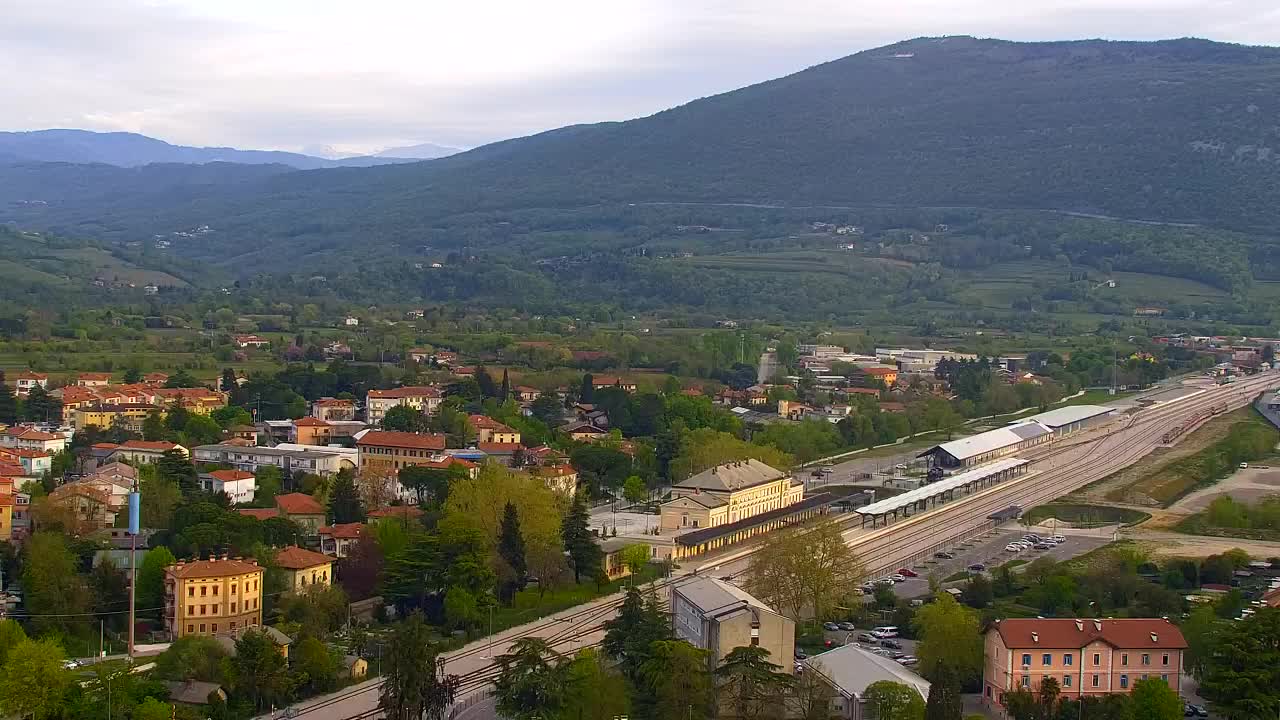Nova Gorica in Gorica: Čudovit Razgled iz Frančiškanskega Samostana Kostanjevica