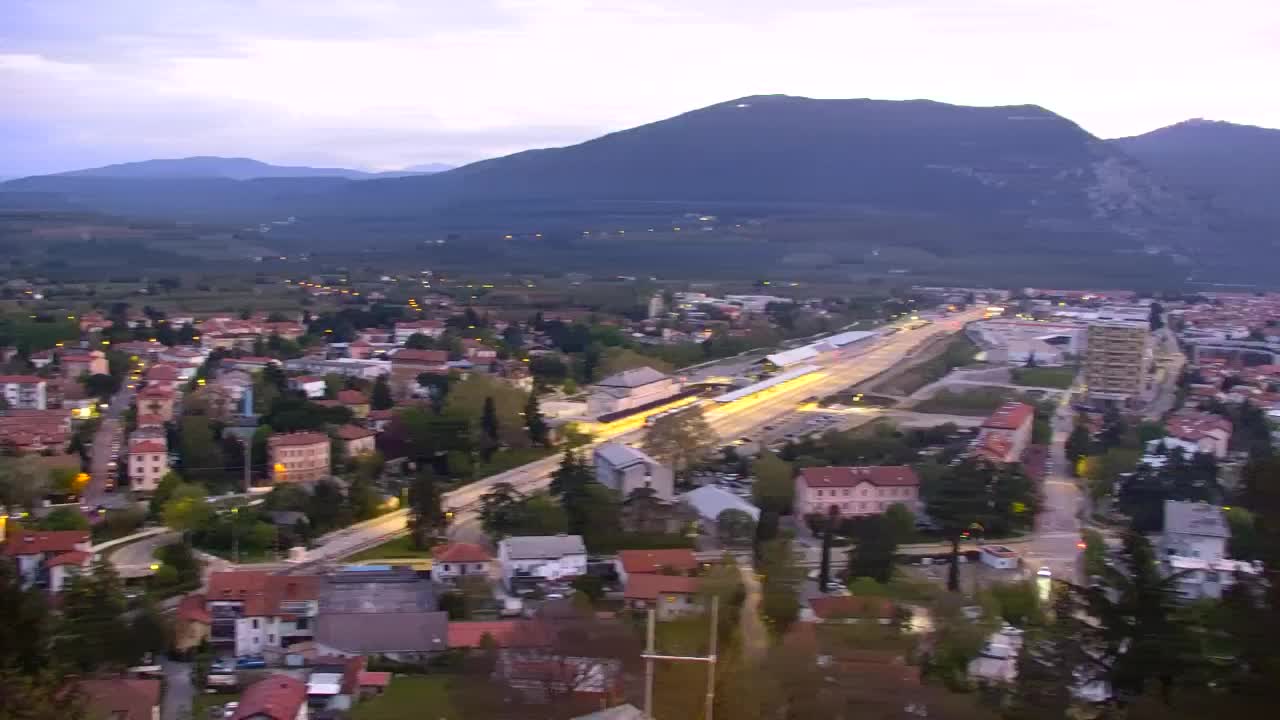 Nova Gorica y Gorizia: Impresionantes Vistas desde el Monasterio Franciscano de Kostanjevica