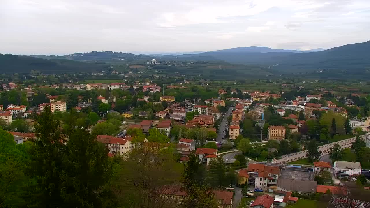 Nova Gorica in Gorica: Čudovit Razgled iz Frančiškanskega Samostana Kostanjevica
