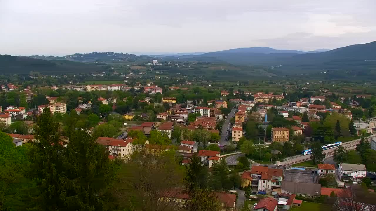 Nova Gorica et Gorizia : Vue Imprenable depuis le Monastère Franciscain de Kostanjevica