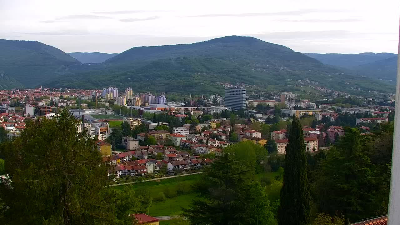 Nova Gorica und Görz: Atemberaubende Aussicht vom Franziskanerkloster Kostanjevica