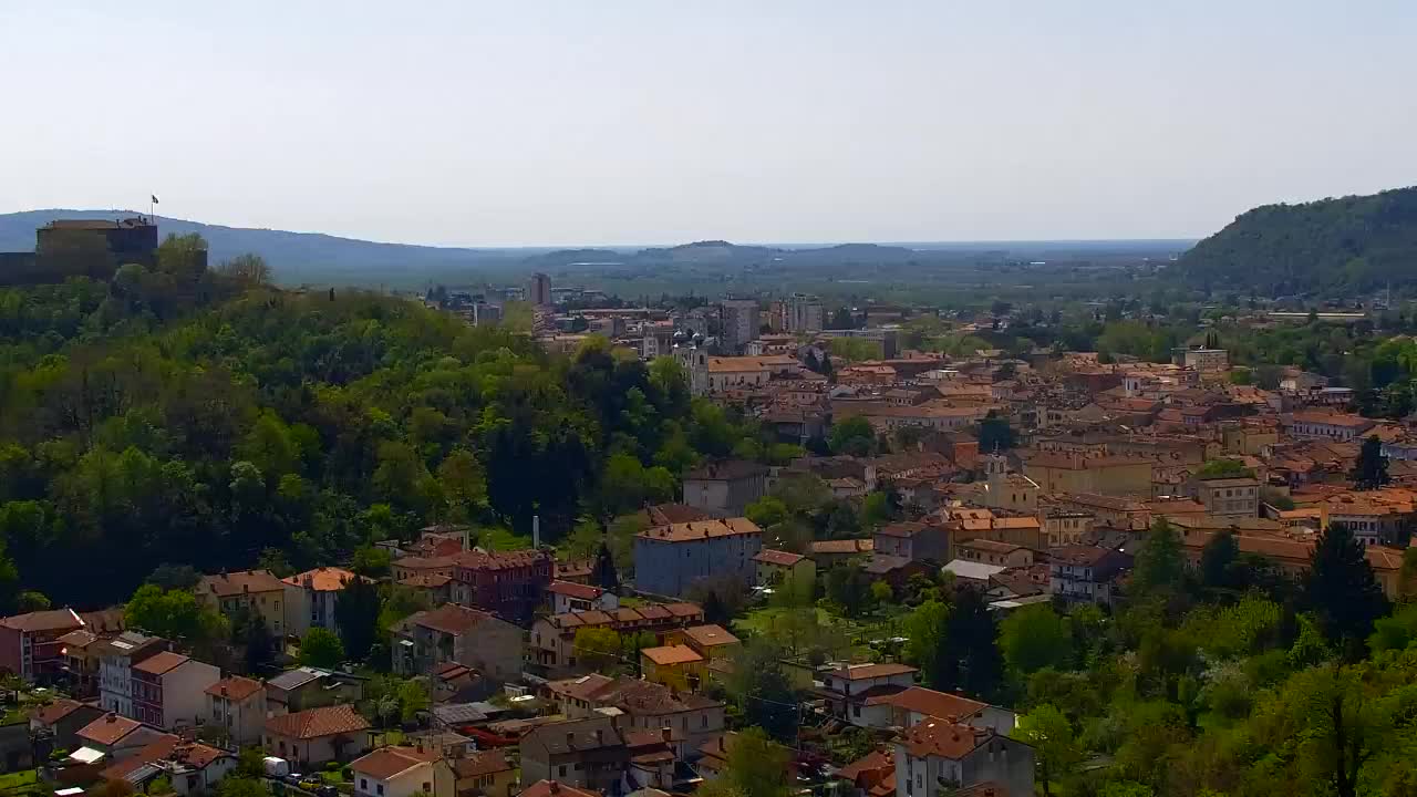 Nova Gorica i Gorica: Prekrasan Pogled iz Franjevačkog Samostana Kostanjevica