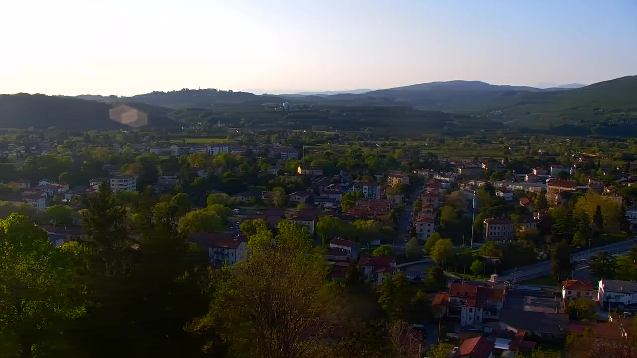 Nova Gorica y Gorizia: Impresionantes Vistas desde el Monasterio Franciscano de Kostanjevica