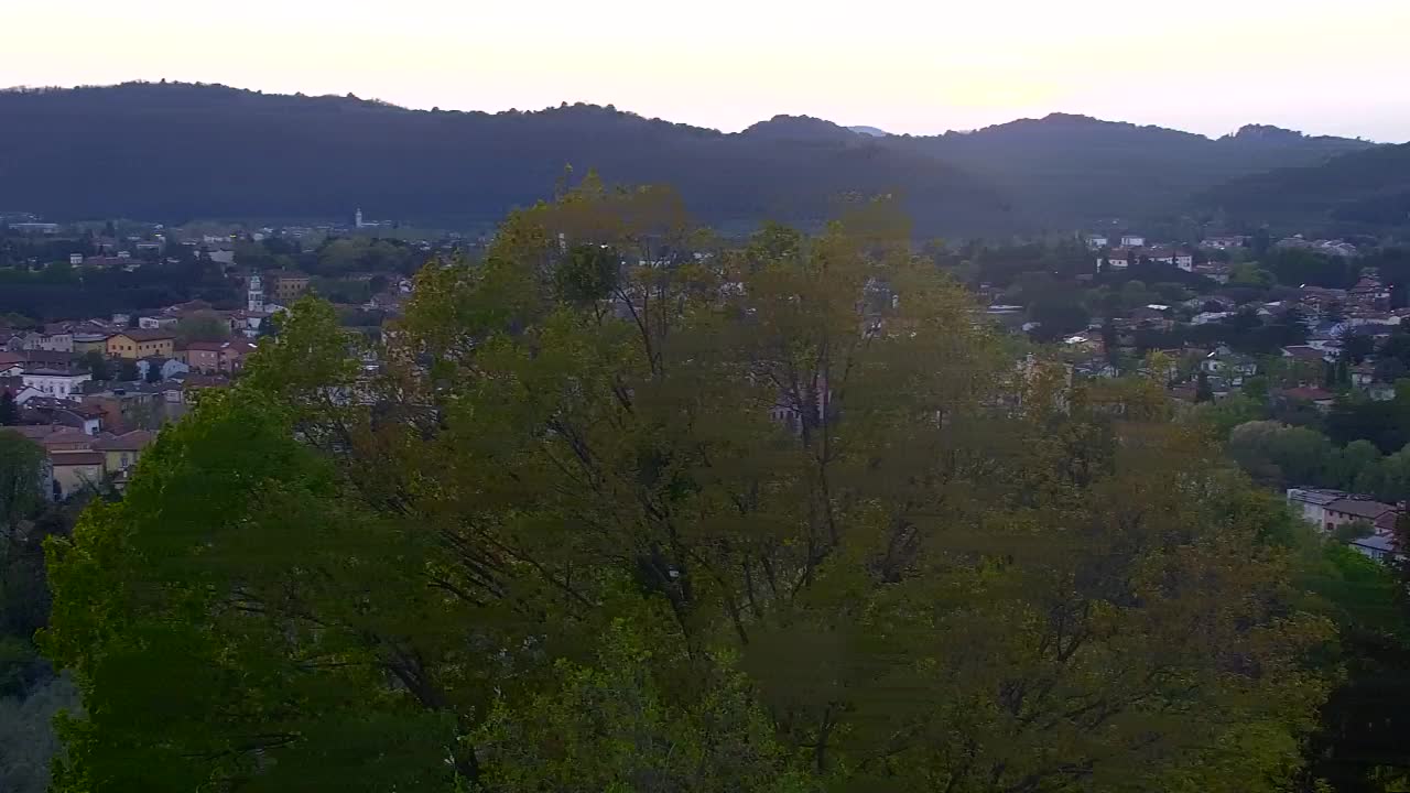 Nova Gorica e Gorizia: Panorama Mozzafiato dal Convento Francescano di Castagnevizza
