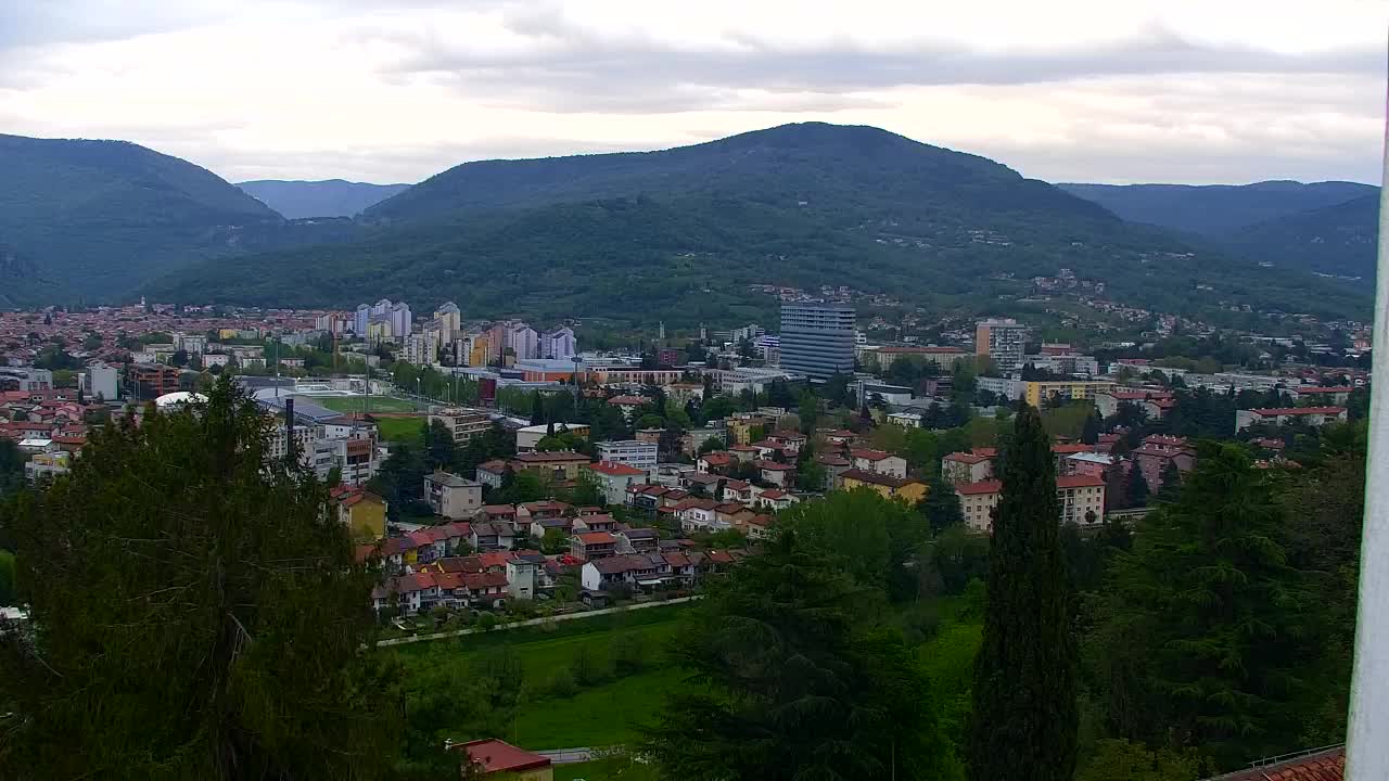 Nova Gorica in Gorica: Čudovit Razgled iz Frančiškanskega Samostana Kostanjevica