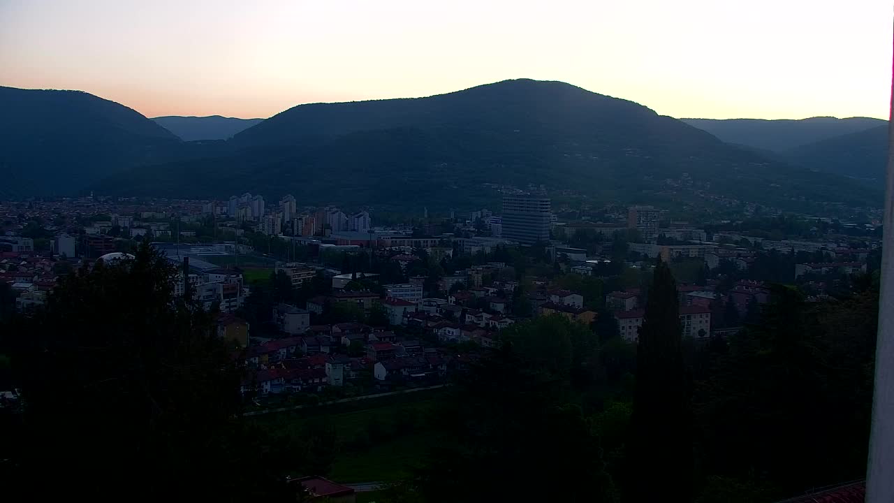 Nova Gorica und Görz: Atemberaubende Aussicht vom Franziskanerkloster Kostanjevica