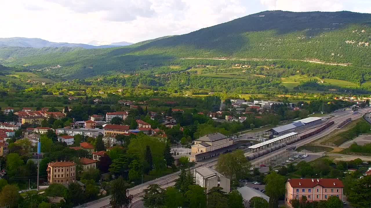 Nova Gorica e Gorizia: Panorama Mozzafiato dal Convento Francescano di Castagnevizza