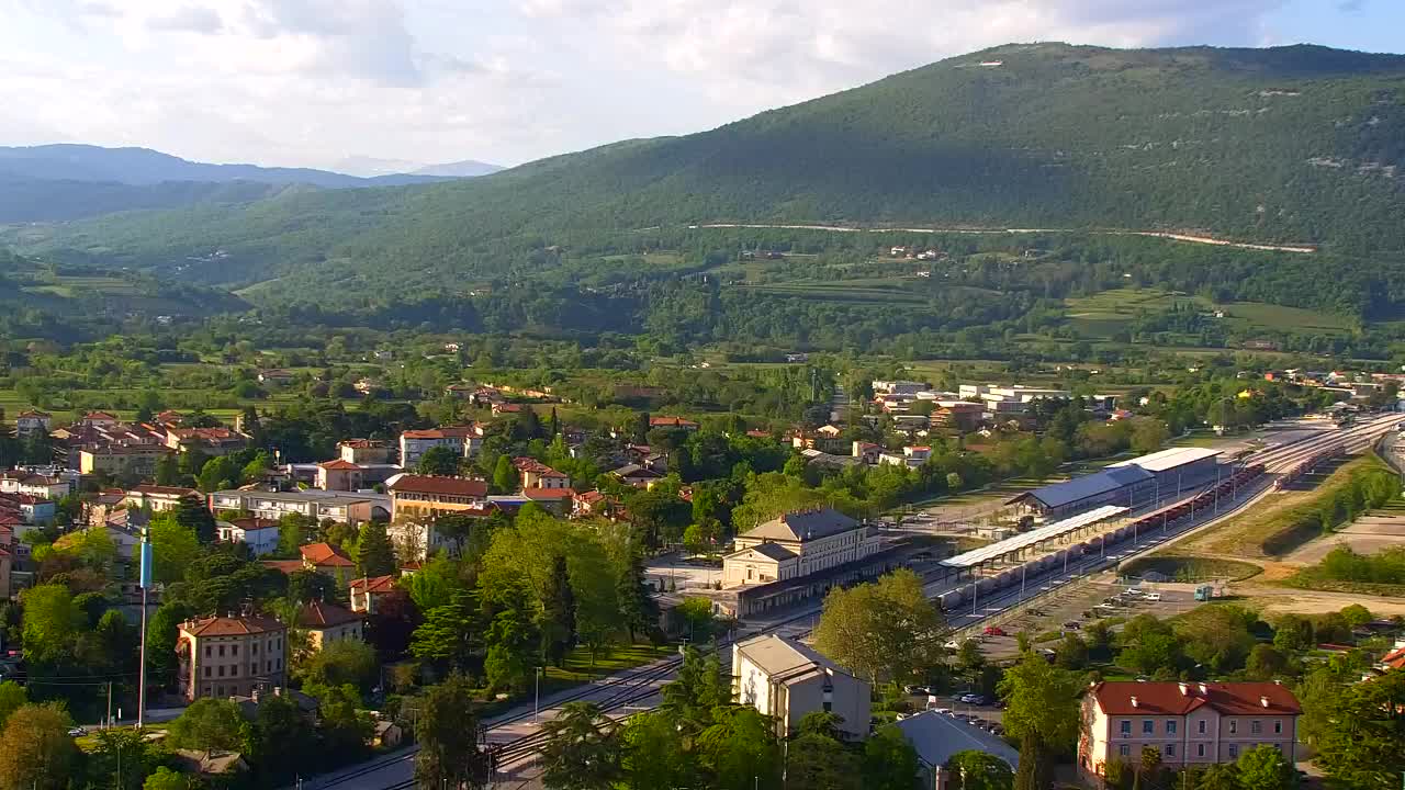Nova Gorica i Gorica: Prekrasan Pogled iz Franjevačkog Samostana Kostanjevica