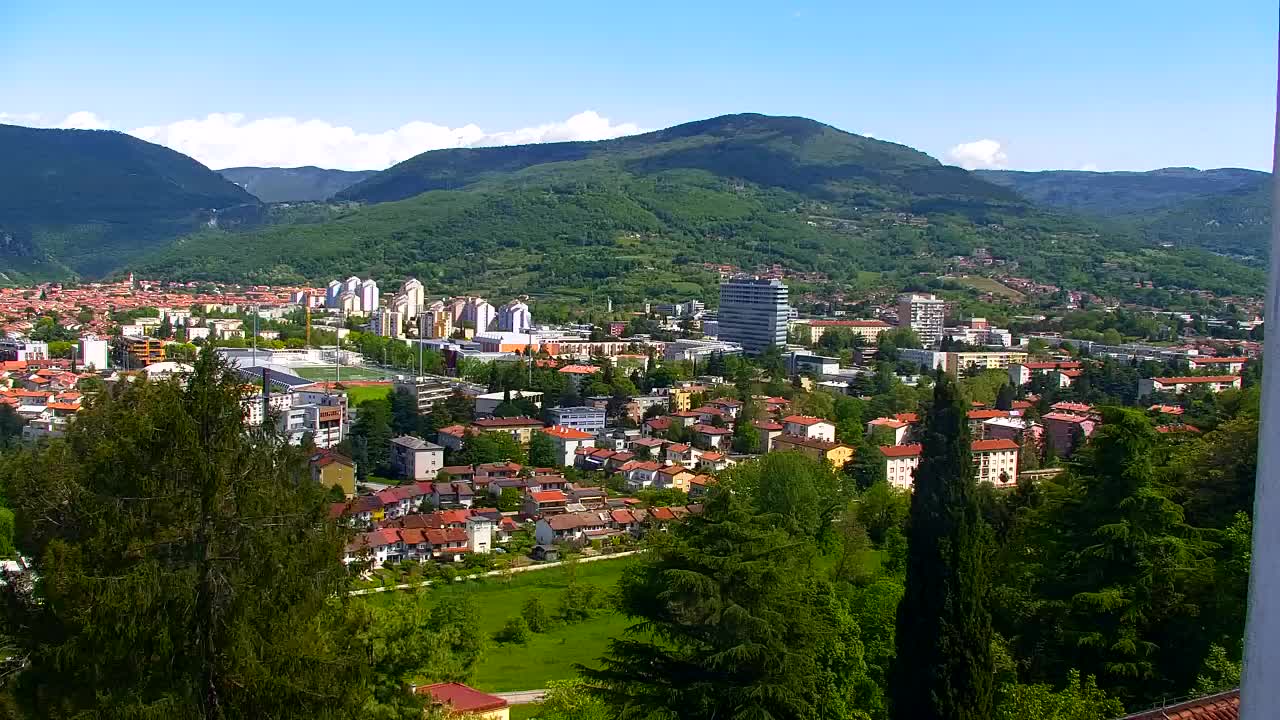 Nova Gorica y Gorizia: Impresionantes Vistas desde el Monasterio Franciscano de Kostanjevica