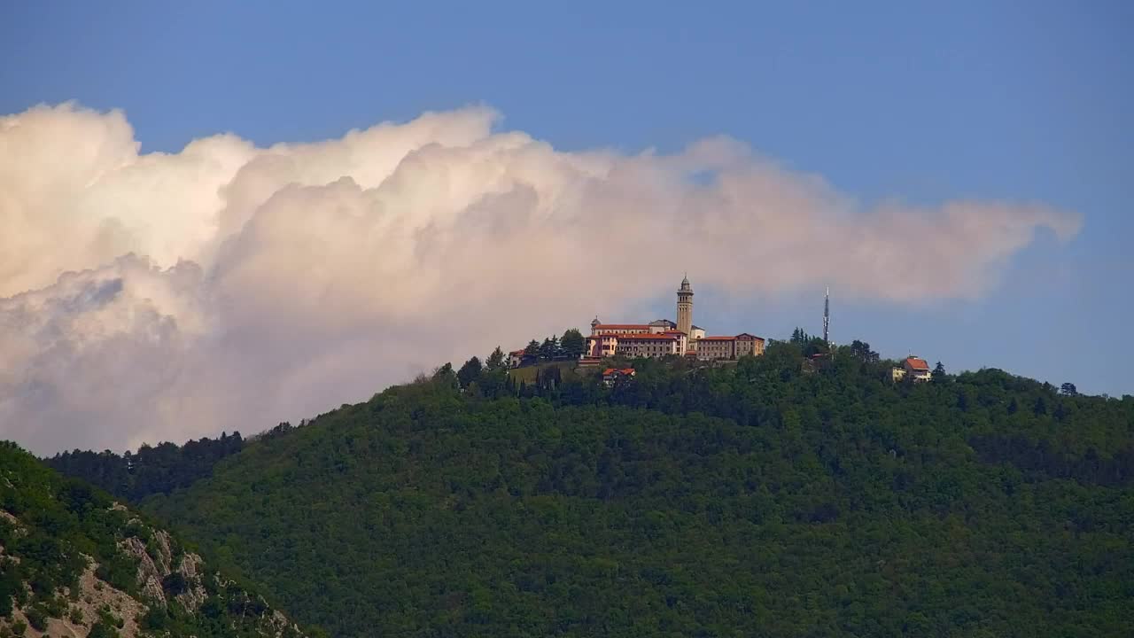 Nova Gorica und Görz: Atemberaubende Aussicht vom Franziskanerkloster Kostanjevica
