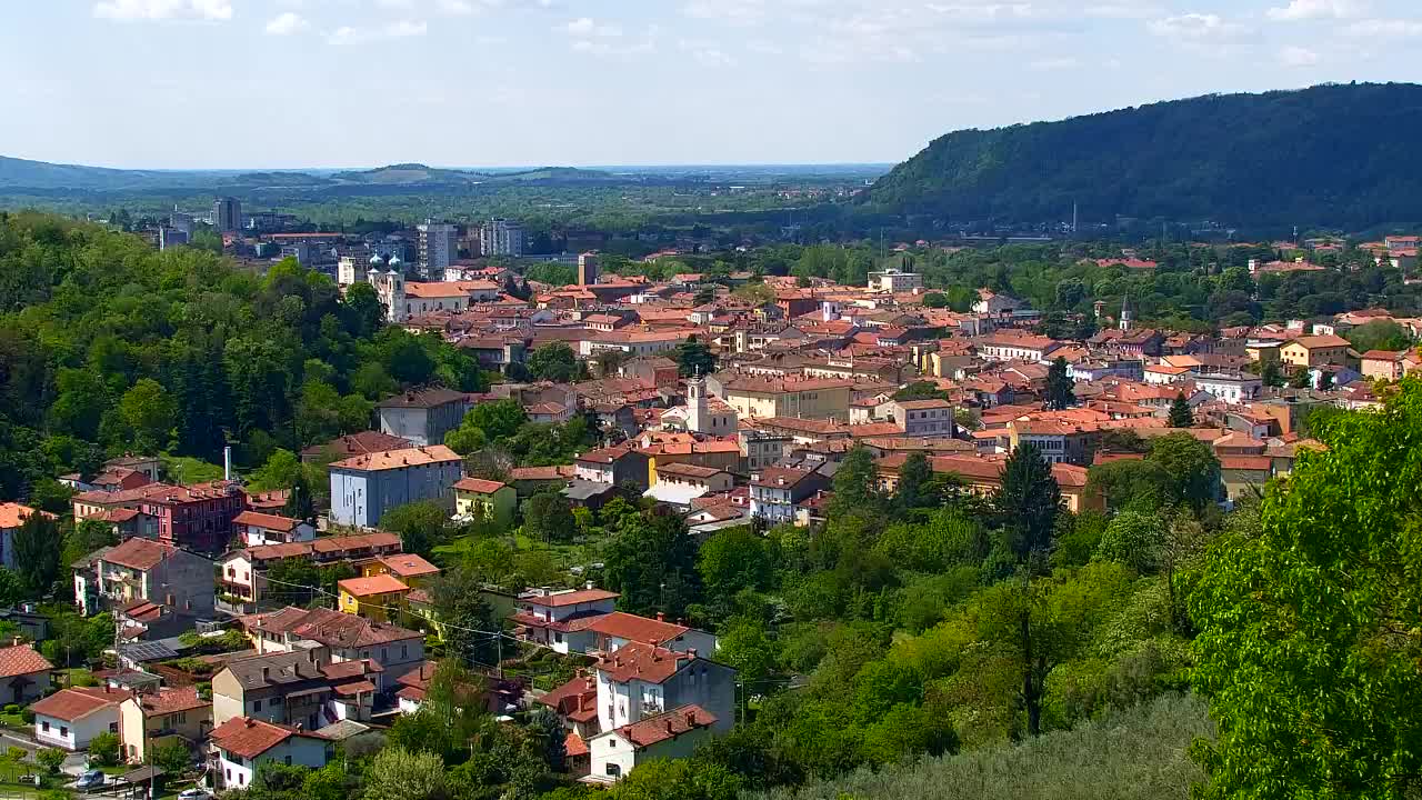 Nova Gorica y Gorizia: Impresionantes Vistas desde el Monasterio Franciscano de Kostanjevica