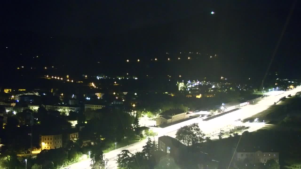 Nova Gorica e Gorizia: Panorama Mozzafiato dal Convento Francescano di Castagnevizza