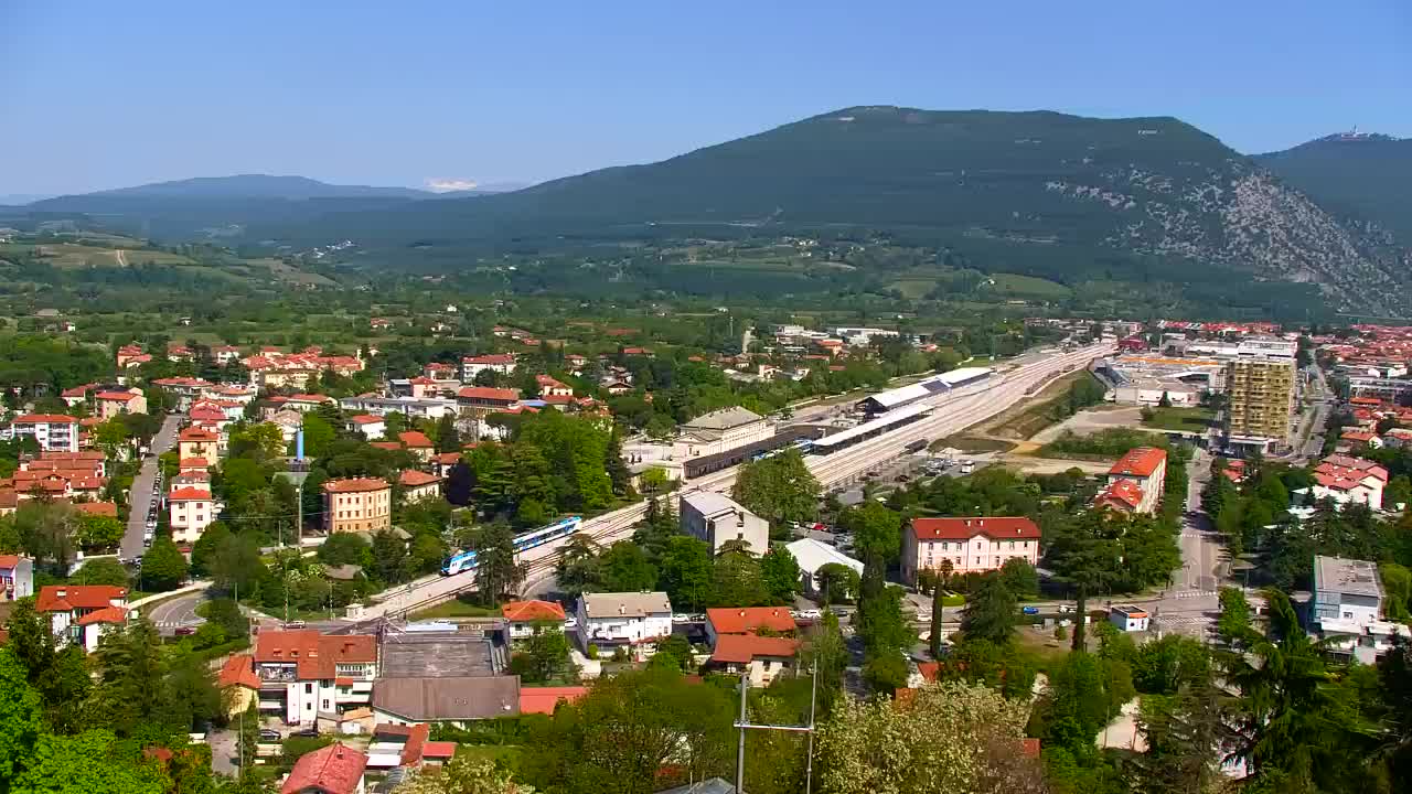Nova Gorica et Gorizia : Vue Imprenable depuis le Monastère Franciscain de Kostanjevica