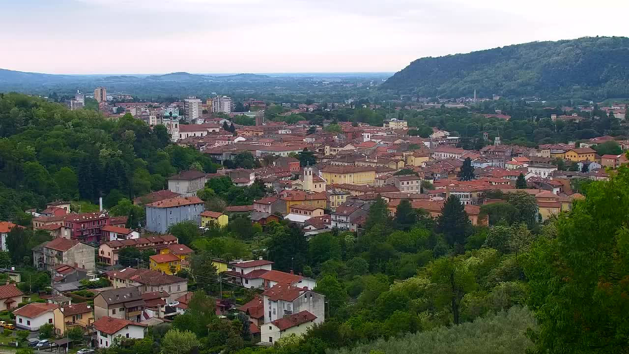 Nova Gorica i Gorica: Prekrasan Pogled iz Franjevačkog Samostana Kostanjevica