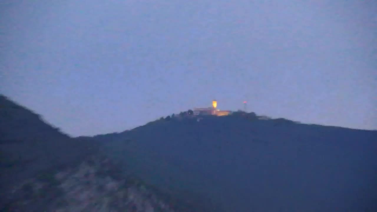 Nova Gorica y Gorizia: Impresionantes Vistas desde el Monasterio Franciscano de Kostanjevica