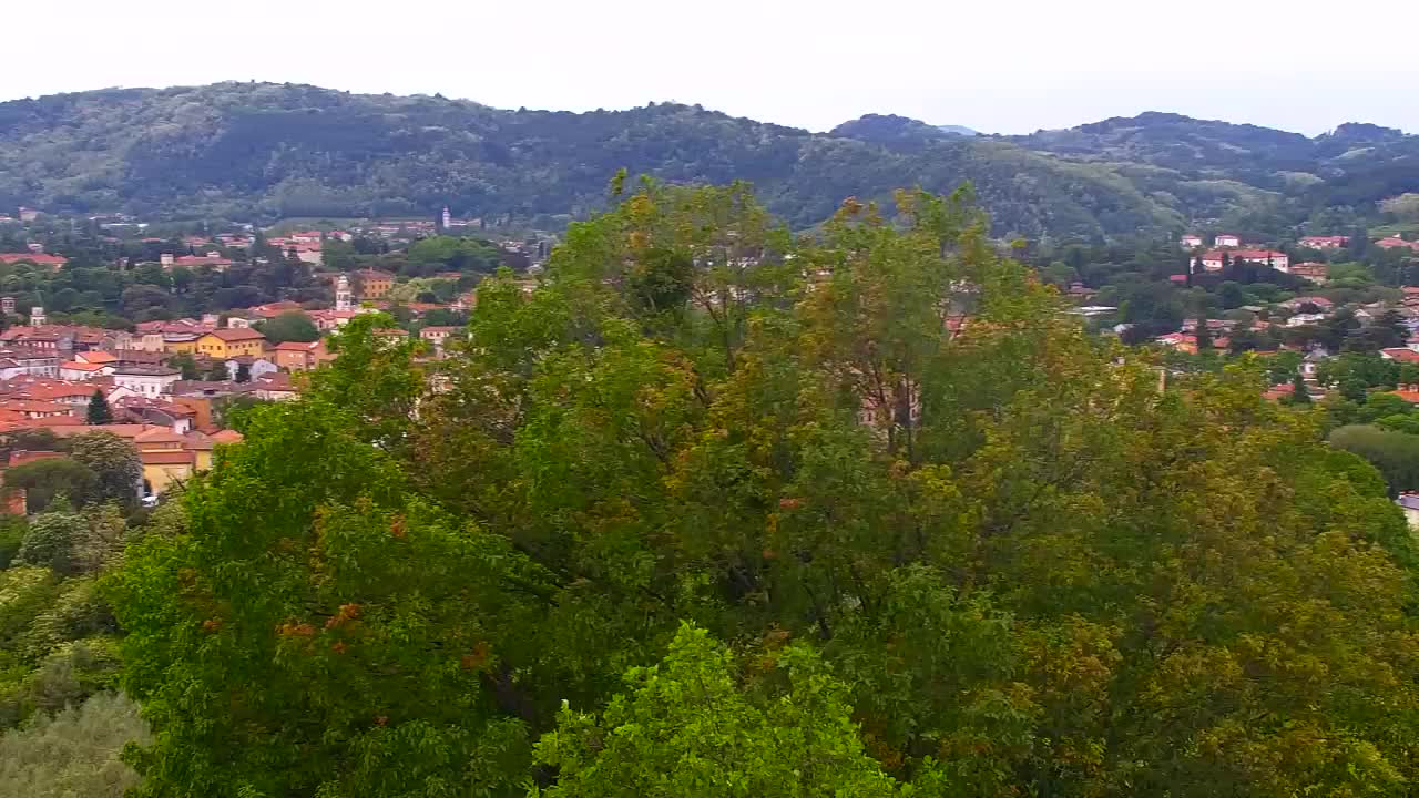 Nova Gorica e Gorizia: Panorama Mozzafiato dal Convento Francescano di Castagnevizza