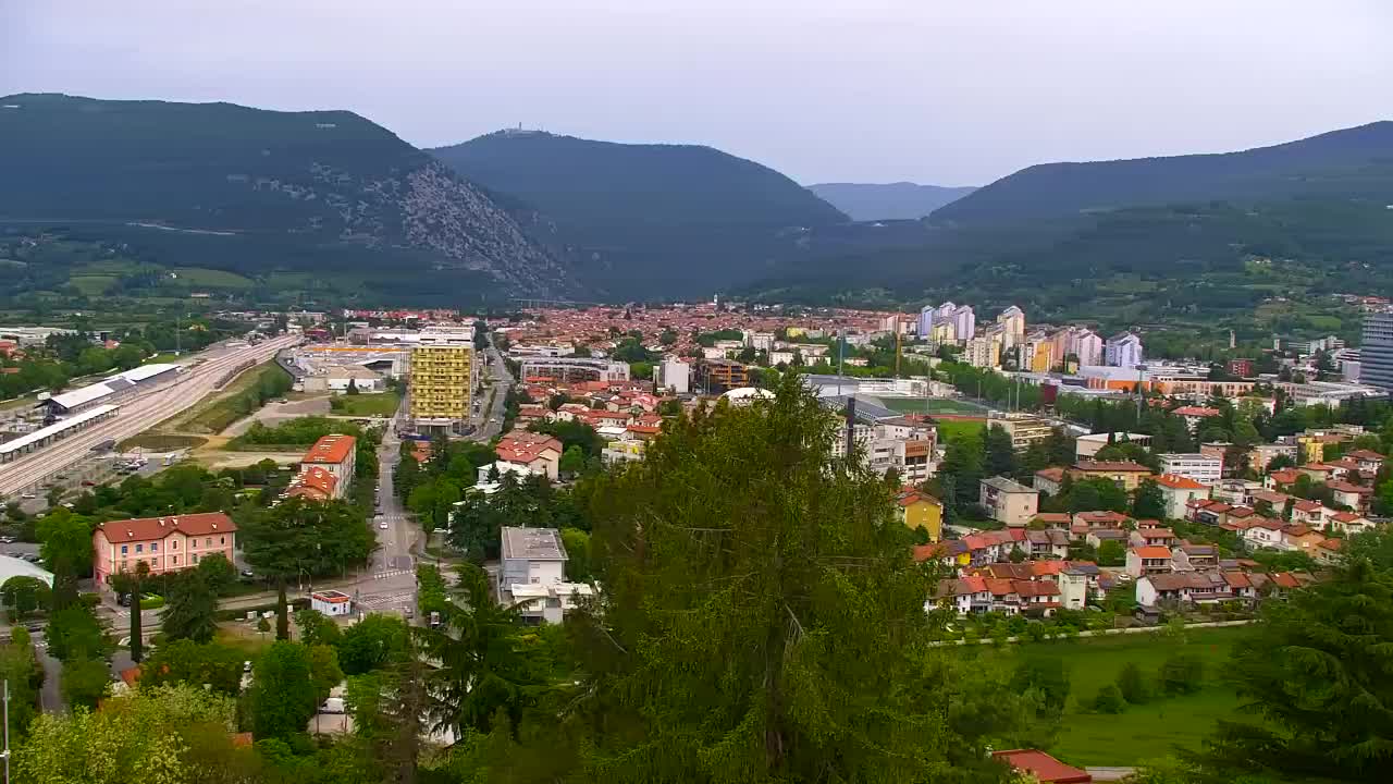 Nova Gorica in Gorica: Čudovit Razgled iz Frančiškanskega Samostana Kostanjevica