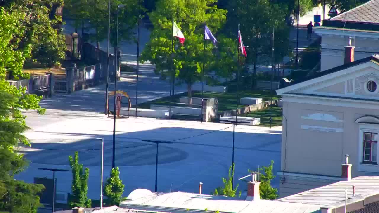 Nova Gorica e Gorizia: Panorama Mozzafiato dal Convento Francescano di Castagnevizza