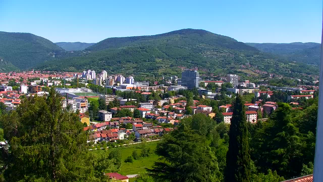 Nova Gorica und Görz: Atemberaubende Aussicht vom Franziskanerkloster Kostanjevica