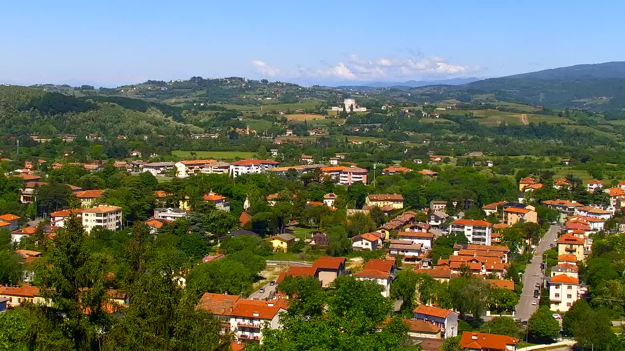 Nova Gorica e Gorizia: Panorama Mozzafiato dal Convento Francescano di Castagnevizza