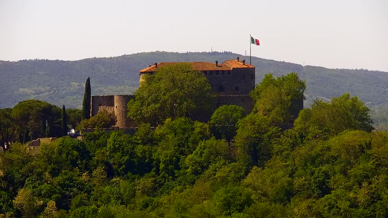 Nova Gorica y Gorizia: Impresionantes Vistas desde el Monasterio Franciscano de Kostanjevica