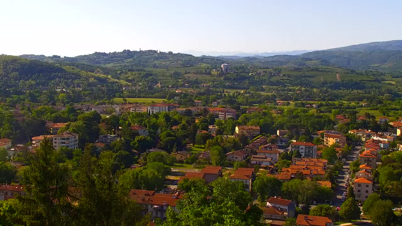 Nova Gorica i Gorica: Prekrasan Pogled iz Franjevačkog Samostana Kostanjevica