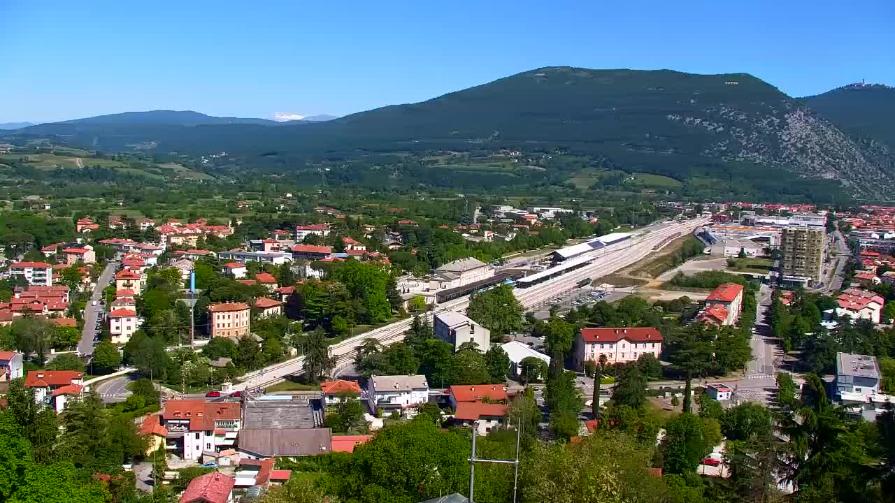 Nova Gorica in Gorica: Čudovit Razgled iz Frančiškanskega Samostana Kostanjevica