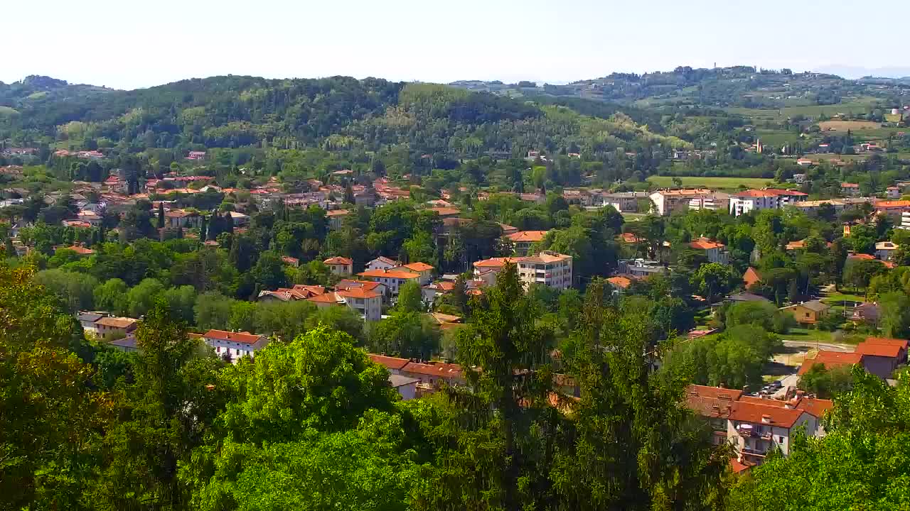 Nova Gorica e Gorizia: Panorama Mozzafiato dal Convento Francescano di Castagnevizza