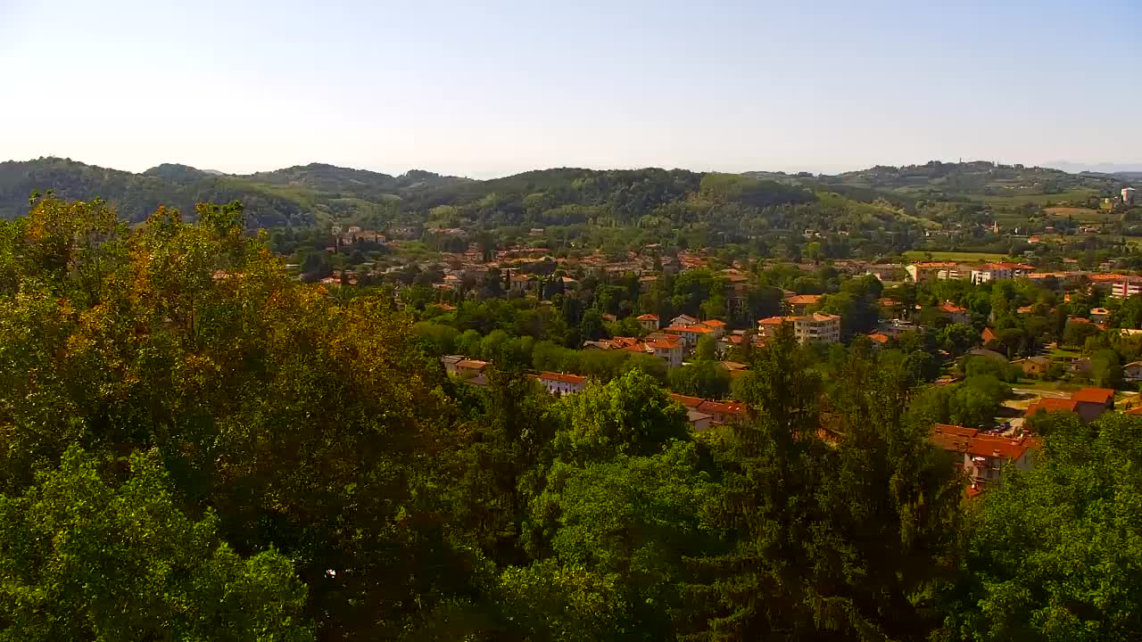 Nova Gorica i Gorica: Prekrasan Pogled iz Franjevačkog Samostana Kostanjevica