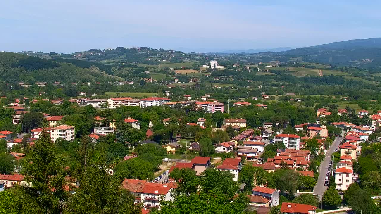 Nova Gorica i Gorica: Prekrasan Pogled iz Franjevačkog Samostana Kostanjevica