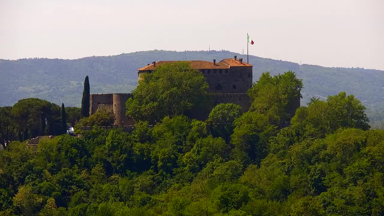 Nova Gorica y Gorizia: Impresionantes Vistas desde el Monasterio Franciscano de Kostanjevica