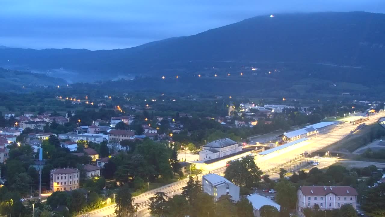 Nova Gorica und Görz: Atemberaubende Aussicht vom Franziskanerkloster Kostanjevica