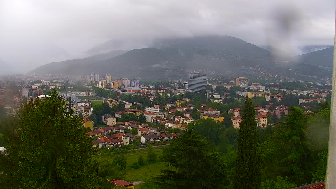 Nova Gorica y Gorizia: Impresionantes Vistas desde el Monasterio Franciscano de Kostanjevica