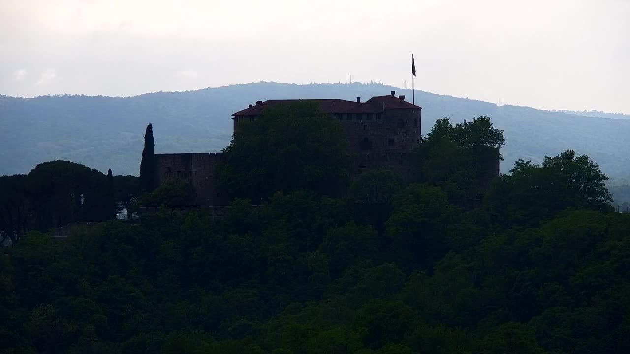 Nova Gorica und Görz: Atemberaubende Aussicht vom Franziskanerkloster Kostanjevica