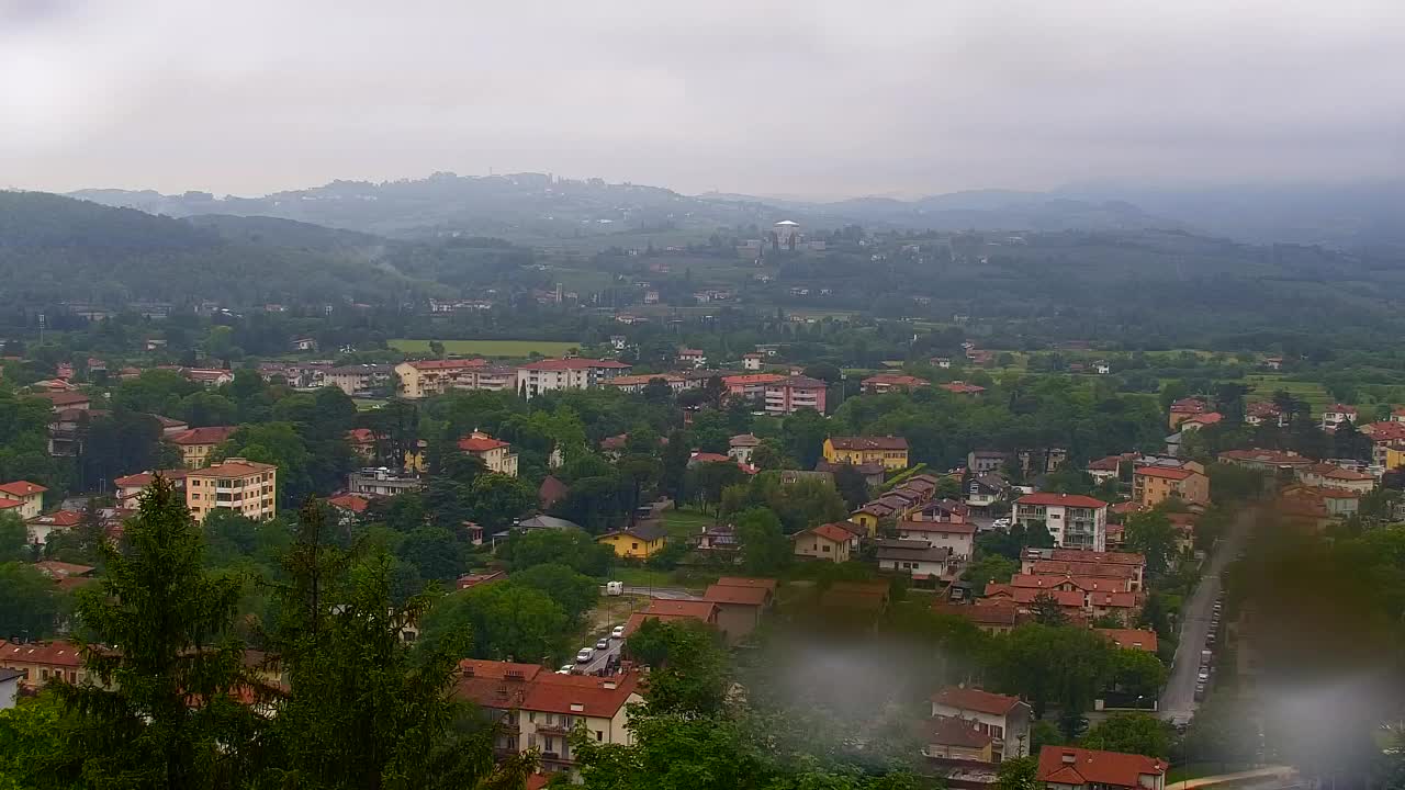 Nova Gorica et Gorizia : Vue Imprenable depuis le Monastère Franciscain de Kostanjevica