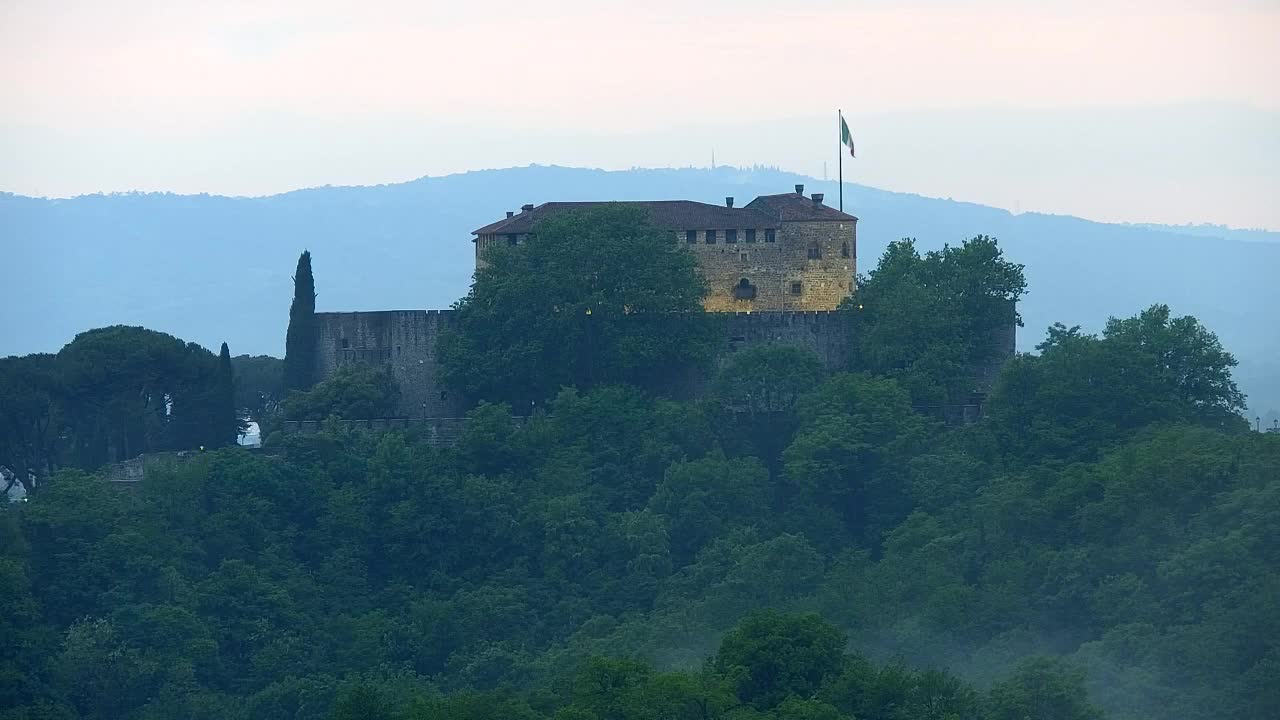 Nova Gorica und Görz: Atemberaubende Aussicht vom Franziskanerkloster Kostanjevica
