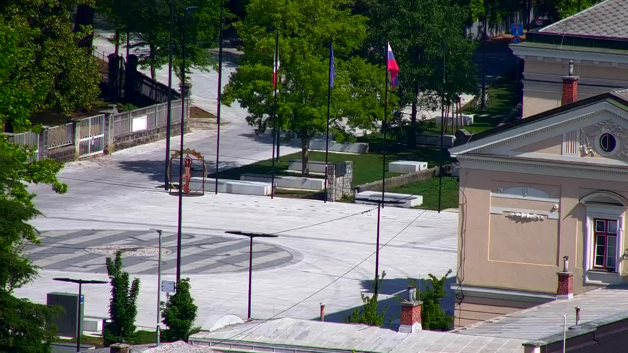 Nova Gorica i Gorica: Prekrasan Pogled iz Franjevačkog Samostana Kostanjevica
