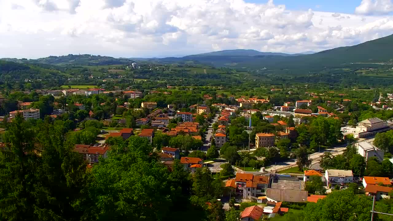 Nova Gorica y Gorizia: Impresionantes Vistas desde el Monasterio Franciscano de Kostanjevica