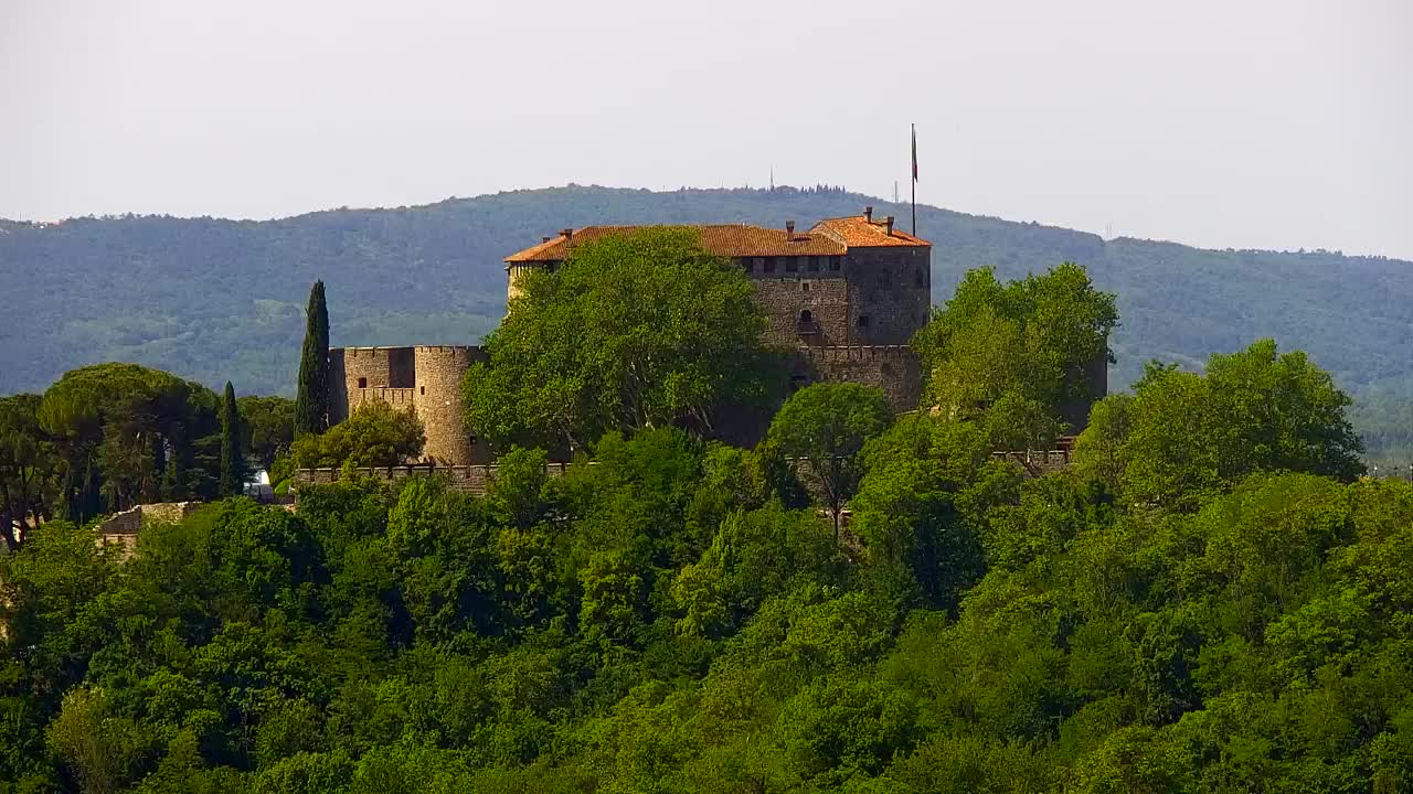 Nova Gorica und Görz: Atemberaubende Aussicht vom Franziskanerkloster Kostanjevica