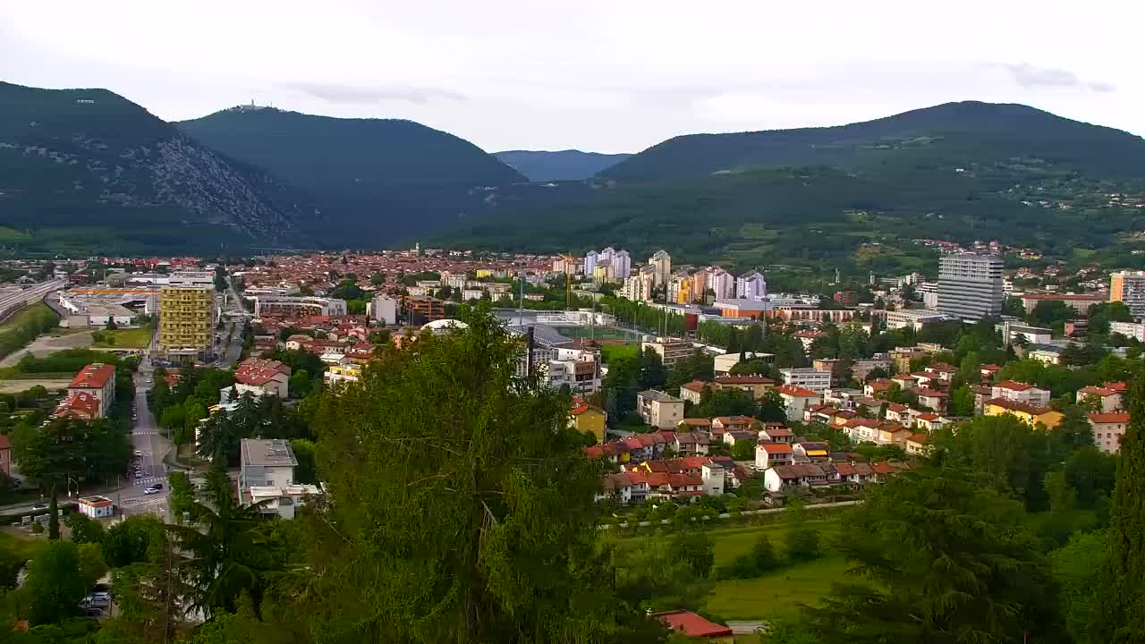 Nova Gorica und Görz: Atemberaubende Aussicht vom Franziskanerkloster Kostanjevica