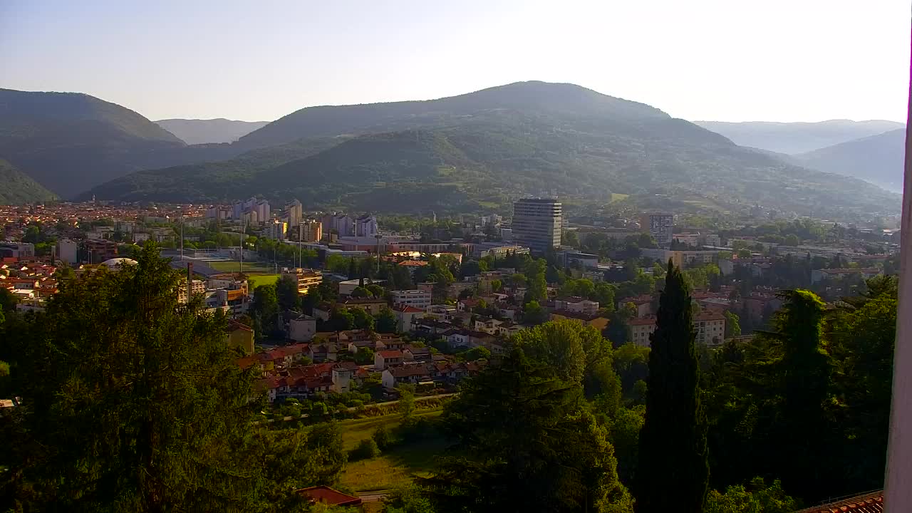 Nova Gorica e Gorizia: Panorama Mozzafiato dal Convento Francescano di Castagnevizza