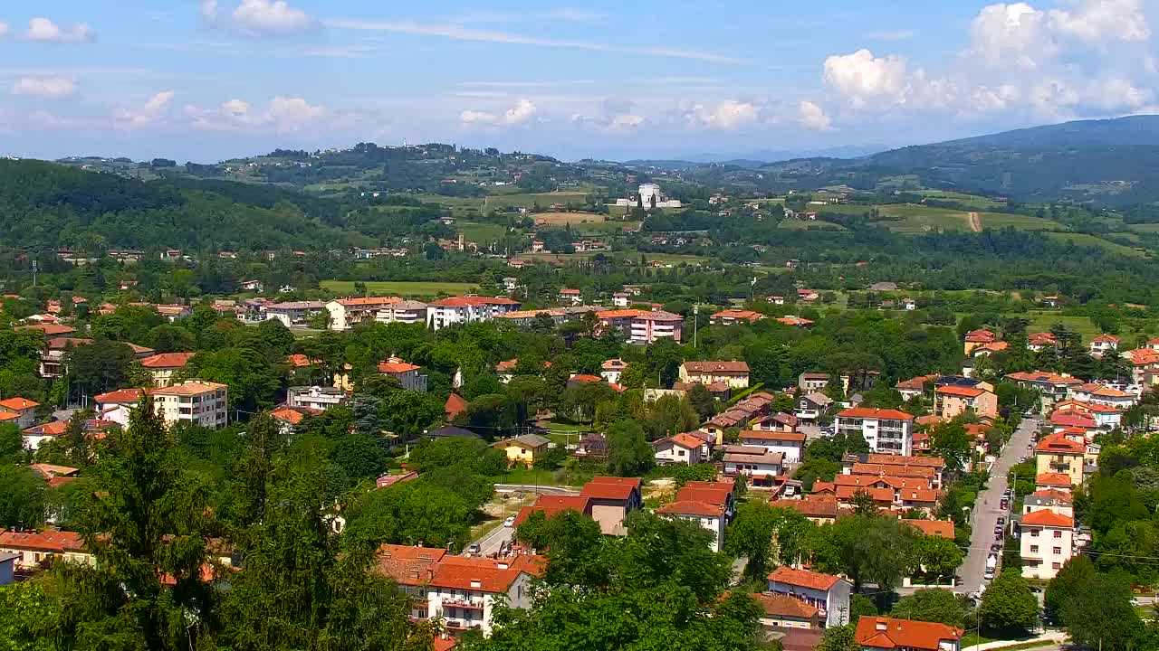 Nova Gorica y Gorizia: Impresionantes Vistas desde el Monasterio Franciscano de Kostanjevica