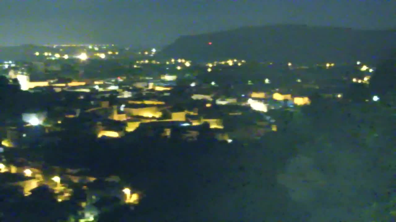 Nova Gorica e Gorizia: Panorama Mozzafiato dal Convento Francescano di Castagnevizza