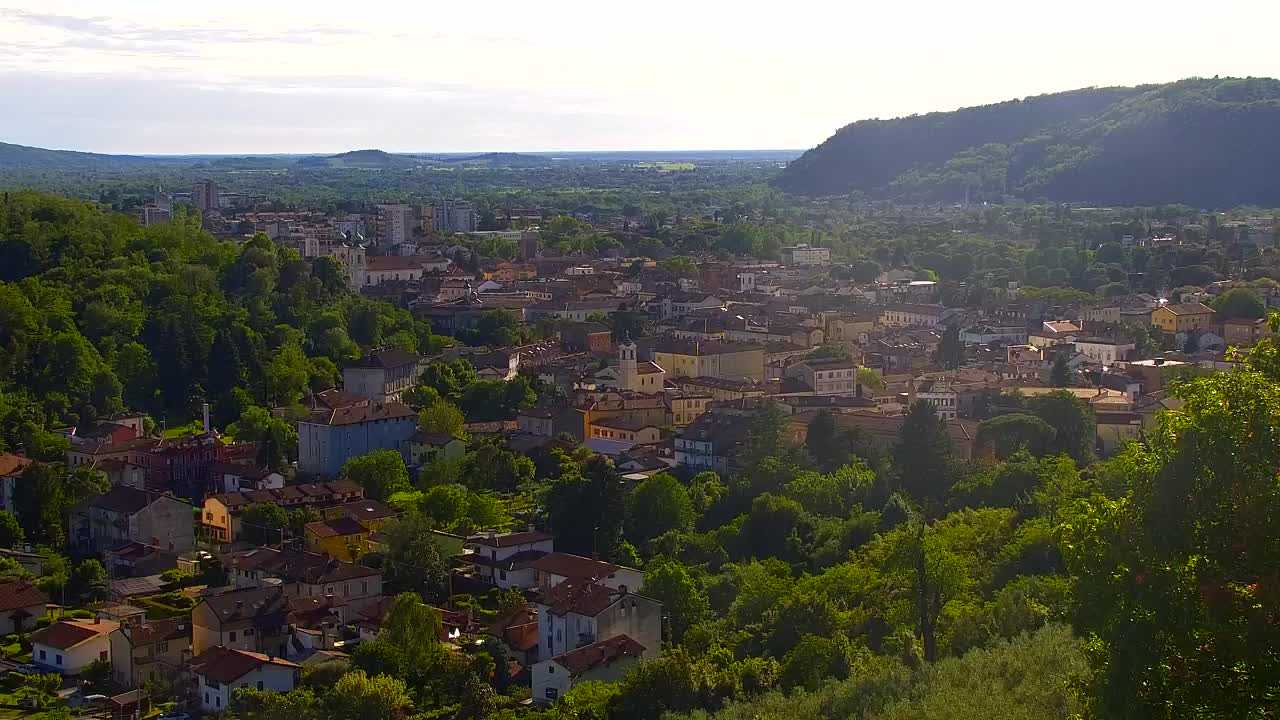 Nova Gorica e Gorizia: Panorama Mozzafiato dal Convento Francescano di Castagnevizza
