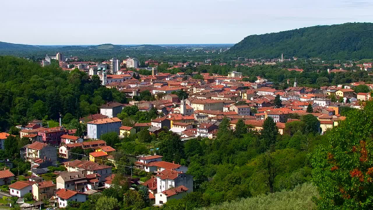 Nova Gorica i Gorica: Prekrasan Pogled iz Franjevačkog Samostana Kostanjevica